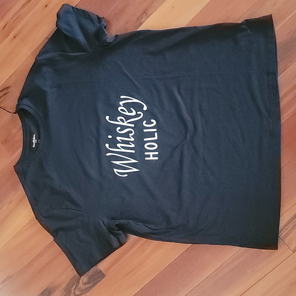 Mens tshirt "whiskey holic"